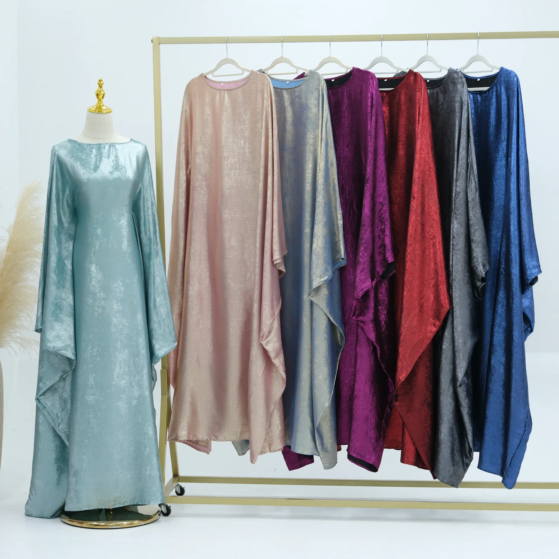 2024 New designs Shining Polyester Butterfly Kaftan Abaya Solid Color Long Dresses Adjustalbe Belt Inside Dress For Muslim Women