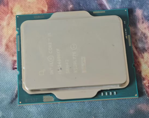 Core I5-14600KF เจนเนอเรชั่น 14 14-คอร์ (6P+8E) LGA 1700 ซีพียูเดสก์ท็อป 125W DDR5-5600 192GB ประสิทธิภาพสูง ความถี่พื้นฐาน 3.5 GHz - Product Image 4