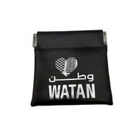 Mini sac en cuir PU noir à logo gaufré personnalisé Sac de rangement de cadeaux Pochette à bijoux en cuir à cordon avec logo en feuille d'argent 7X7 CM
