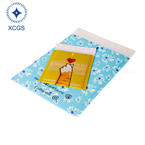 Bolsa de Plástico Acolchada de Polietileno para Envío de Ropa, Bolsa Impermeable con Logotipo Impreso, Embalaje Expreso Personalizado - Product Image 1