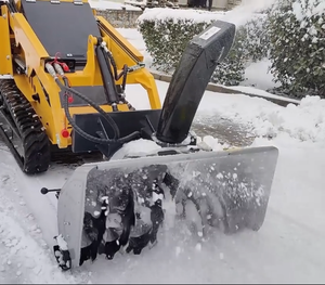 Attachements de souffleuse à neige Capacité de soufflage horaire 40-50 t pour mini chargeuse compacte chargeuse sur chenilles - Product Image 4
