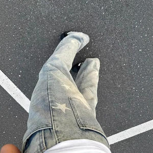 Jean en denim délavé style rétro américain pour homme – Design de niche, coupe décontractée et polyvalente, pantalon droit haut de gamme - Product Image 4