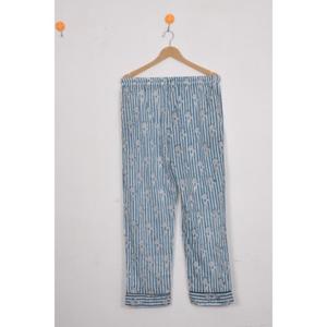 Ensemble de pyjama pour femmes imprimé à la main, col rabattu, fermeture boutonnée, manches trois quarts, vêtements de nuit, vêtements de détente d'été - Product Image 6