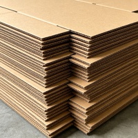 Boîtes en carton ondulé kraft réutilisables avec logo personnalisé, fentes pré-découpées, poignées intégrées, haute capacité de charge, pour déménagement et logistique internationale