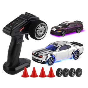 YT <span class=keywords><strong>1</strong></span>/43 complet/<span class=keywords><strong>demi</strong></span>-échelle proportionnel direction télécommande 4WD dérive véhicule avec lumière RC dérive voiture de course pour garçon <span class=keywords><strong>jouet</strong></span> - Product Image 1