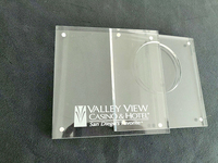 Bureau personnalisé Acrylique Carré Transparent Médaille Porte-Présentoir