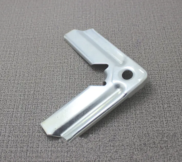 BOBO Machine hydraulic hvac ventilation duct accessories tdf flange corner shown in a detail photo for this news article