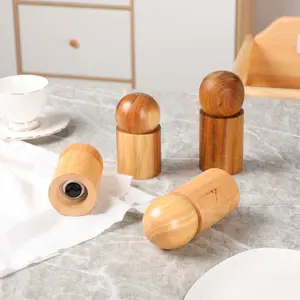 Eco-friendly Wooden grinder manual pepper grinder kitchen supplies pepper grinder for kitchen Factory salt