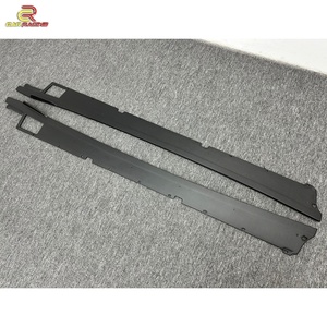 Faldones Laterales Decorativos de Fibra de Carbono Mate Estilo LB para Lambo Aventador LP750, Kit de Conversión de Carrocería - Product Image 3