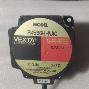 Moteur pas à pas Vexta PK566BW-P10 5 phases, pas de 0,072 degré, 1,4 A, arbre de 5,0 mm, fabriqué au Japon - Product Image 2