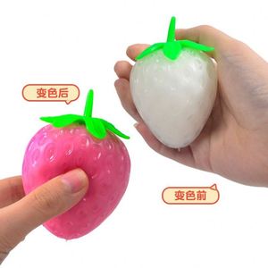 Juguetes Antiestrés Fidget Popper 3D, Pelotas Antiestrés al por Mayor con Logotipo - Product Image 5