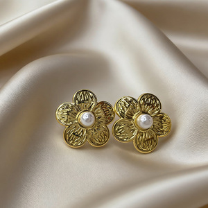RINHOO Vintage סִגְנוֹן פרח פנינה סט עגילי תכשיטים עגילי נירוסטה סט עגילי זהב מתנה לנשים - Product Image 6