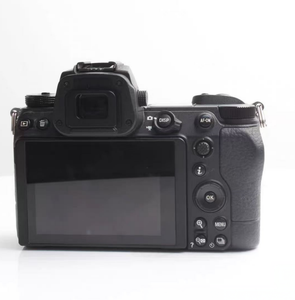 Bon prix Appareil photo hybride plein format Z6 II 24,5 MP BSI CMOS Double processeur EXPEED 6 Prise de vue en rafale à 14 ips - Product Image 1