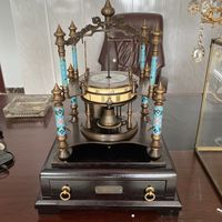 Horloge de table mécanique à balancier volant en laiton émaillé cloisonné couleur bronze antique SM rétro