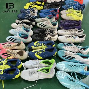 Zapatos de Fútbol S24 de Marca China para Hombre al por Mayor de Segunda Mano Zapatos Usados a Granel - Product Image 1
