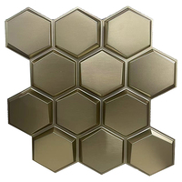 Panneau mural 3D moderne de luxe en PVC brossé doré, écologique, imperméable, durable, résistant à l'humidité et antistatique pour la maison