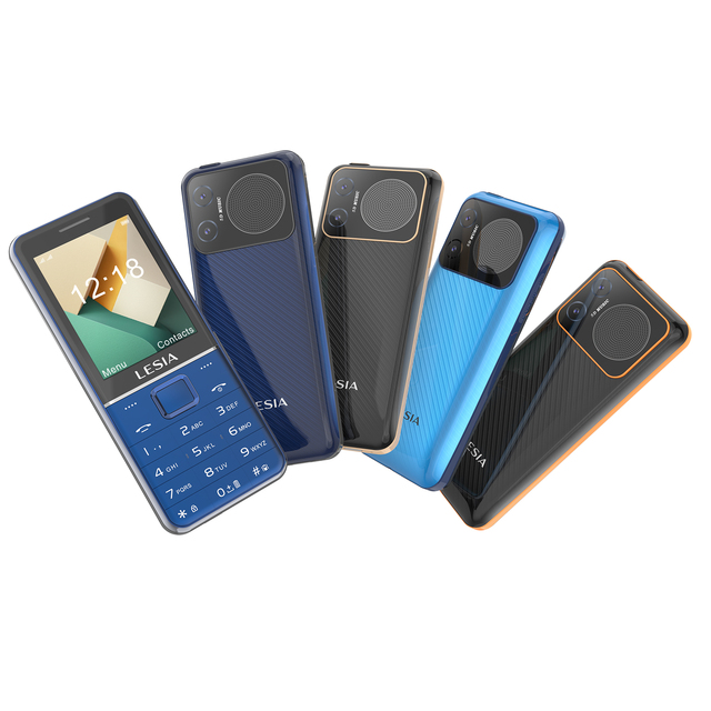2.8inch GSM Mobile Phones 3000mah Three SIM Cards Standby Regular Keypad 2G bar Phone Feature Phone