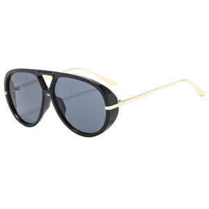 Gafas de Sol Retro de Piloto con Montura Completa, Protección UV400, Unisex, Gafas de Moda para Exteriores - Product Image 1