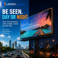 P5 5mm 5760x2880mm IP65 Tahan Air 5000cd HDR10+ Kecerahan Tinggi Layar LED Digital Iklan Pinggir Jalan Warna Penuh untuk Luar Ruangan