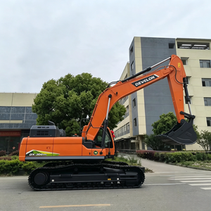 Excavatrice sur chenilles DX305HD de 31 tonnes, économique et directement de l'usine, avec une puissance de creusement élevée, pour travaux de terrassement de moyenne et grande envergure. - Product Image 4