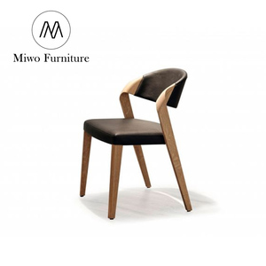 Silla de comedor apilable de madera maciza <span class=keywords><strong>antigua</strong></span> de hotel moderno, silla de comedor <span class=keywords><strong>tapizada</strong></span> de cuero para sala de estar, sillón de cafetería y restaurante - Product Image 1