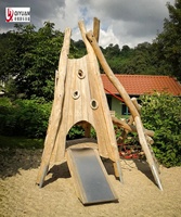 Aire de jeux pour enfants en bois et plastique, balançoire en acier inoxydable haute sécurité, style simple, petit docteur en promotion