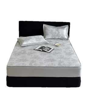 Hongchang Ice <b>Silk</b> Mat Three-Piece Set 1.5m 1.8m Bed Cooling Antibacterial Anti-mite Summer Foldable - Product Image 4