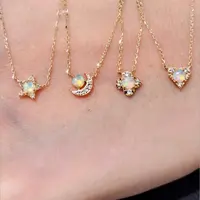 Collana con ciondolo in opale piccolo con placcatura in oro in argento sterling s925 di gioielleria raffinata per le donne