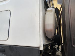 Sinotruk Howo T7H 8x4 nouveau camion léger à carburant diesel 12 roues tracteur à benne basculante avec direction à droite - Product Image 6