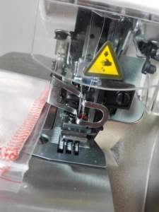 Máy may vắt sổ tốc độ cao dẫn động trực tiếp Gtrobel-747D - Product Image 5