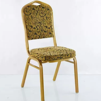 Chaises de banquet de mariage en acier et en métal doré en gros, chaises empilables à dossier haut en tissu