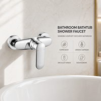 Robinet de douche mural moderne en laiton poli à poignée unique avec mitigeur céramique pour eau froide et chaude