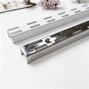 Espositore Metallico Hongbai a Colonna Singola con Ripiani <span class=keywords><strong>e</strong></span> Supporti Personalizzabili per Negozi di Abbigliamento - Product Image 1