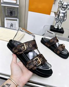 High-end Fashion Designer Leather Summer Sandals Flat Shoes Men's and Women's <b>Slide</b> Sandals <b>slippers</b> with Buckle Adjustment - Product Image 3
