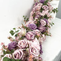 Chemin de table de fleurs artificielles de luxe pour la décoration commerciale – Fournisseur pour commandes en gros