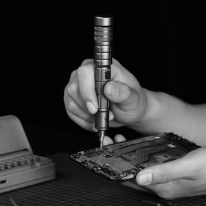 Mini destornillador eléctrico de precisión sin cable CS0603A, con logotipo personalizado, con brocas para reparación de teléfono inteligente y ordenador, OEM, <span class=keywords><strong>precio</strong></span> al por mayor - Product Image 4