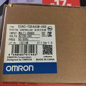 เครื่องควบคุมอุณหภูมิแบบดิจิตอล Omron รุ่น E5AC-TQX4ASM-068 รองรับหลายช่วงแรงดันไฟฟ้า AC100-240V 50/60Hz สำหรับระบบ HVAC - Product Image 1