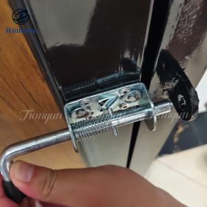 高强度马仓窗，带保护性通风口和耐用的竹子填充物，可有效气流穿过马Stable - Product Image 5