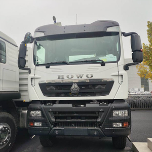 รถบรรทุกน้ำมันดีเซล HOWO 6x4 ความจุ 20,000 ลิตร สำหรับบรรจุสารเคมีหนัก กำลัง 351-450 แรงม้า พร้อมเกียร์ธรรมดา - Product Image 6