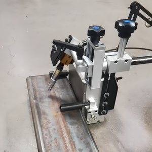 Robot de soudage automatique léger à <span class=keywords><strong>aspiration</strong></span> latérale et quatre roues motrices, réglable, pour la construction navale - Fournisseur d'usine - Product Image 1