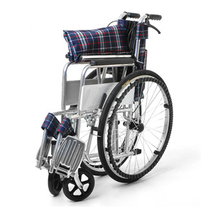 Fauteuil roulant manuel pliable léger Conway en acier pour personnes âgées et handicapées - Product Image 5