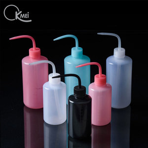 Bouteille de lavage pour cils en plastique 150ml 250ml 500ml 1000ml avec bec courbé pour maquillage et beauté - Product Image 1