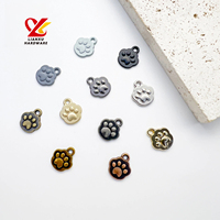 Nouvelles Étiquettes Métalliques DIY 2026 : Breloques Adorables Patte de Chat et Chien pour Accessoires de Mode Unisexe