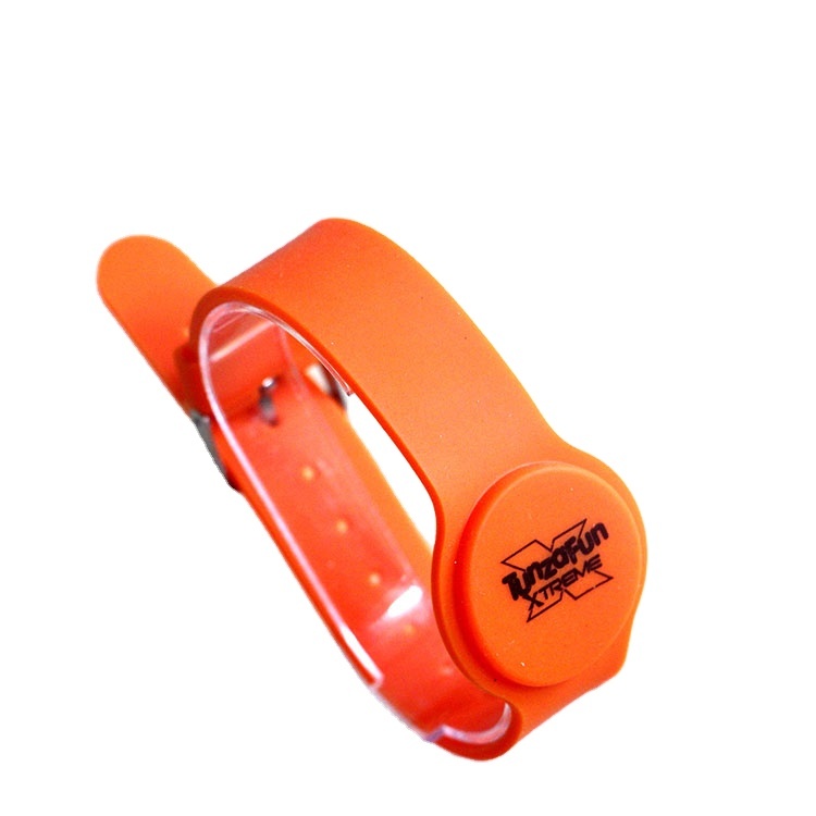 High Quality Wristband With 13 56mhz