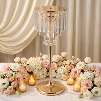 Support à fleurs en métal doré haut pour mariage, centres de table de mariage, vases en métal, décorations de table, fleurs en cristal métallique