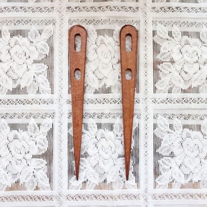 Outil de crochet en bois massif fait main avec <span class=keywords><strong>navette</strong></span> et aiguille à tricoter à gros chas pour débutants - Product Image 2