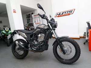 AUTHENTIQUE OFFRE Nouveau B E t a ALP X 4T 350 TE Euro 5 Enduro Motorcycle - 348cc 4-Stroke Engine - Product Image 3