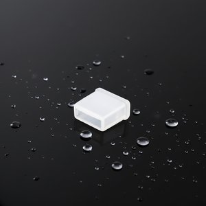 Tappo Protettivo USB in PE Eco-Friendly Anti-Ossidazione per Porta di Ricarica iPhone <span class=keywords><strong>iPad</strong></span>, Conforme RoHS - Product Image 2