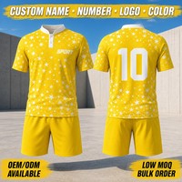 Conjunto de Camiseta de Fútbol con Cuello de Banda con Patrón de Estrellas Personalizado, Uniforme de Fútbol por Sublimación, Fabricante OEM