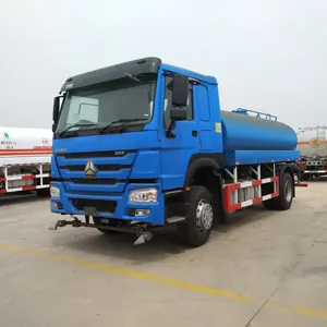 New Sino Truck Howo PTO Water Pump 5000 Gallon Water Tank Truck Water Truck Sales